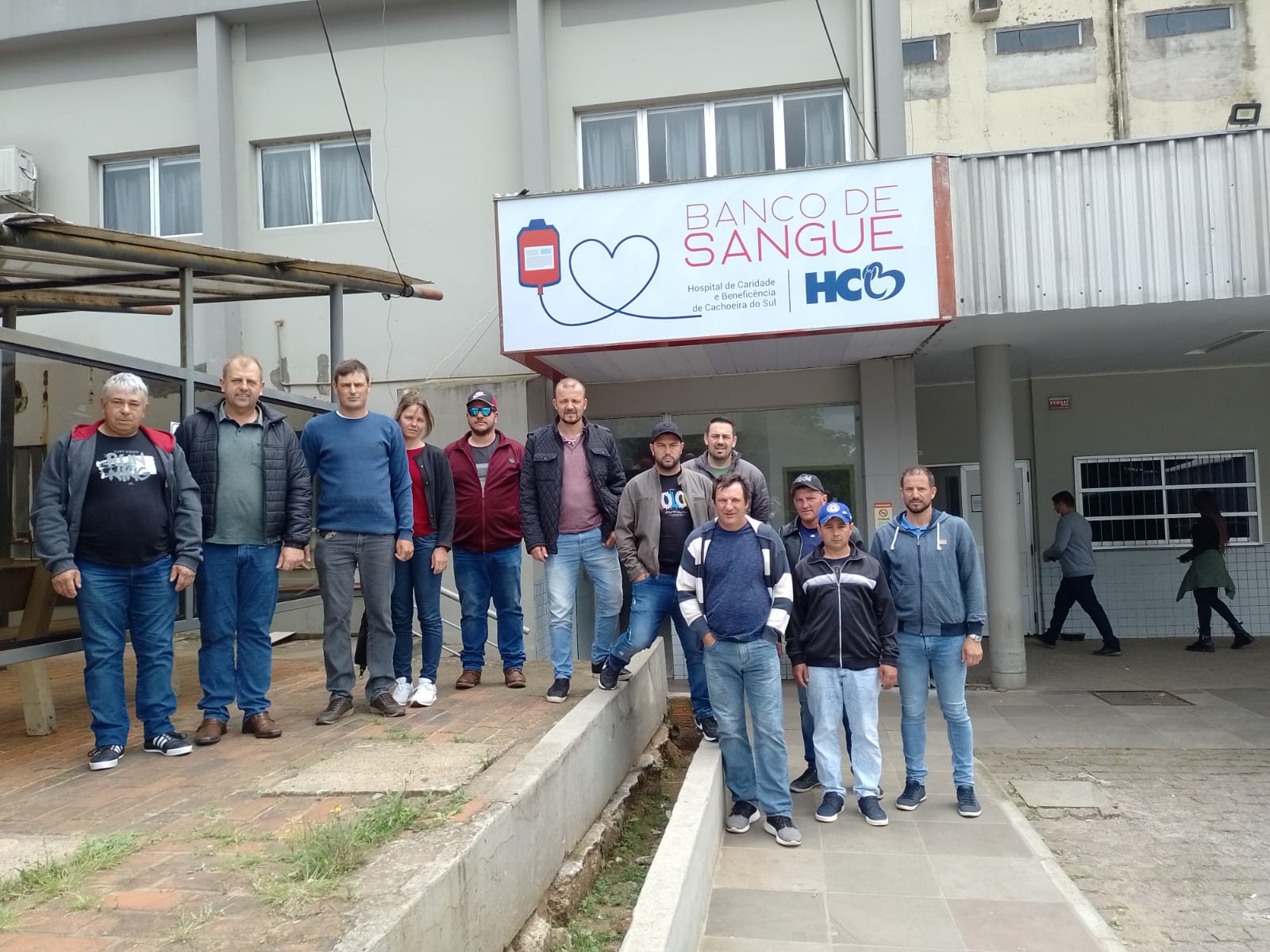 “Há vidas em suas veias! Doe sangue!